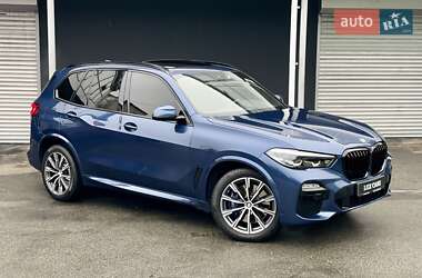 Внедорожник / Кроссовер BMW X5 2019 в 