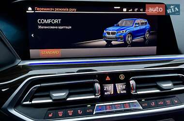 Внедорожник / Кроссовер BMW X5 2019 в 