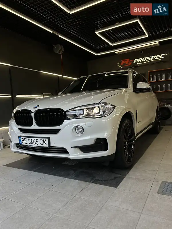 Внедорожник / Кроссовер BMW X5 2014 в 