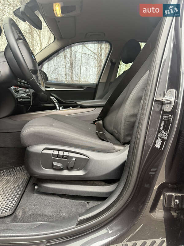 Внедорожник / Кроссовер BMW X5 2017 в Кривом Роге