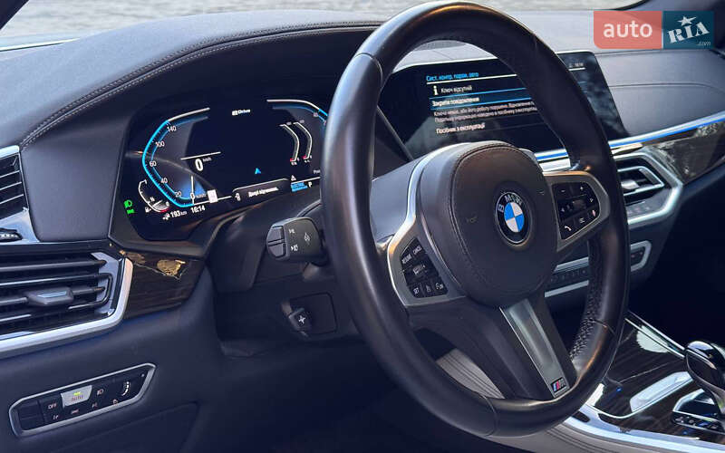 Позашляховик / Кросовер BMW X5 2022 в Чернівцях