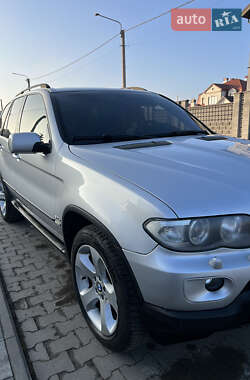 Позашляховик / Кросовер BMW X5 2004 в Рівному