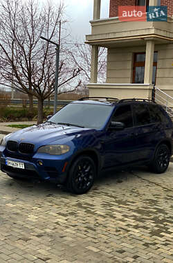 Внедорожник / Кроссовер BMW X5 2011 в 