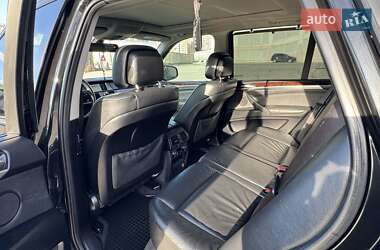 Внедорожник / Кроссовер BMW X5 2011 в 