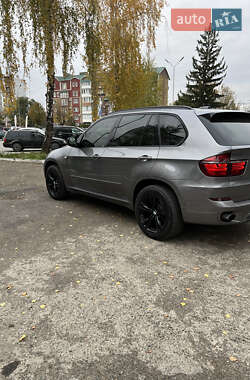 Позашляховик / Кросовер BMW X5 2011 в 