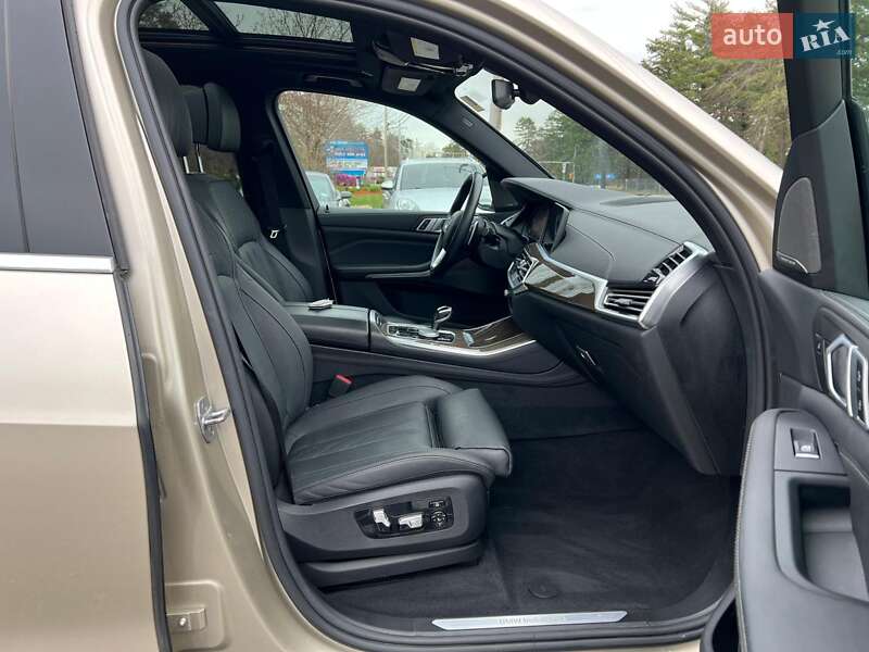 Внедорожник / Кроссовер BMW X5 2019 в Одессе