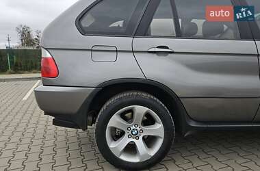 Позашляховик / Кросовер BMW X5 2004 в Вараші