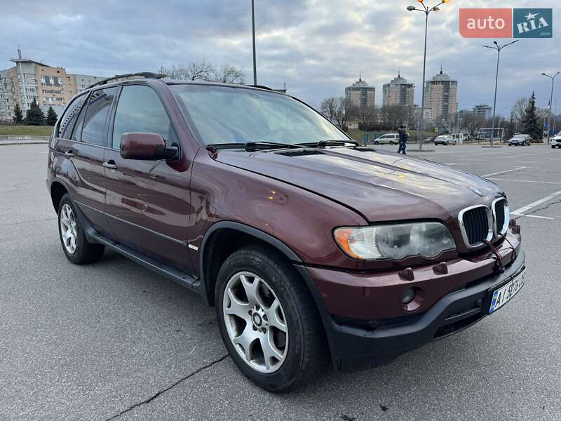 Позашляховик / Кросовер BMW X5 2001 в Києві