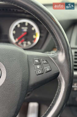 Позашляховик / Кросовер BMW X5 2011 в 