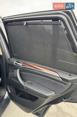 Позашляховик / Кросовер BMW X5 2011 в 