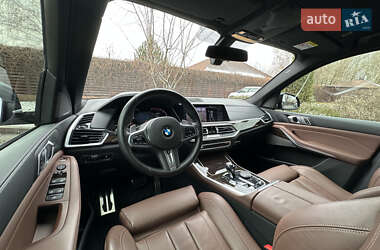 Внедорожник / Кроссовер BMW X5 2019 в 