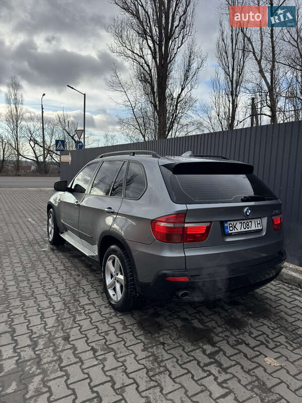 Позашляховик / Кросовер BMW X5 2007 в Чернігові