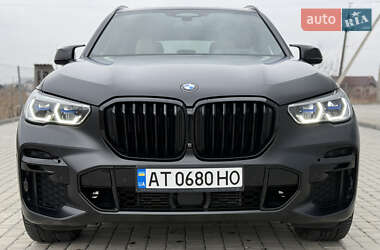 Позашляховик / Кросовер BMW X5 2022 в Івано-Франківську