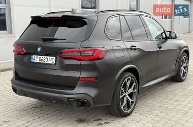 Позашляховик / Кросовер BMW X5 2022 в Івано-Франківську