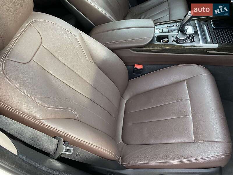 Внедорожник / Кроссовер BMW X5 2015 в Днепре