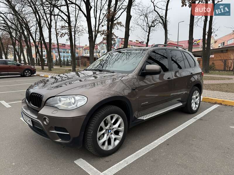 Позашляховик / Кросовер BMW X5 2013 в Петропавлівській Борщагівці