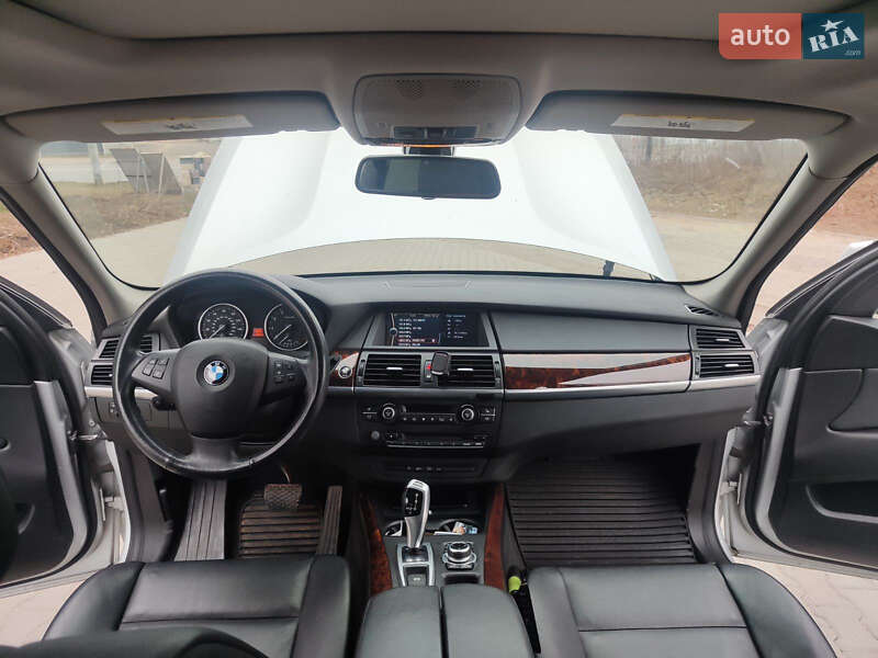 Внедорожник / Кроссовер BMW X5 2013 в Виннице