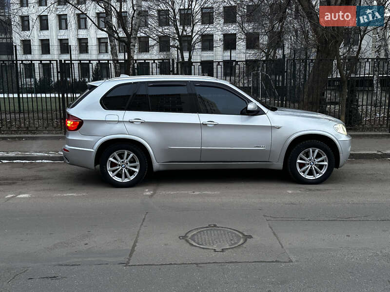 Внедорожник / Кроссовер BMW X5 2012 в Киеве