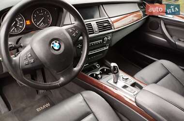 Внедорожник / Кроссовер BMW X5 2011 в 