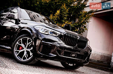 Внедорожник / Кроссовер BMW X5 2022 в Виноградове