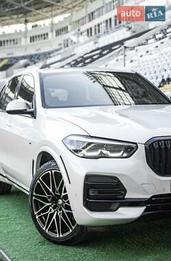 Позашляховик / Кросовер BMW X5 2021 в Одесі