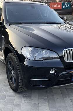 Внедорожник / Кроссовер BMW X5 2011 в 
