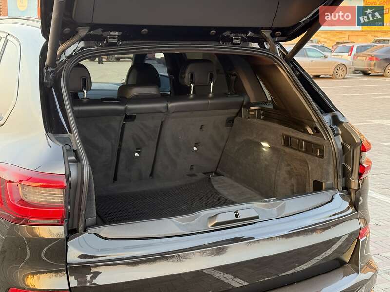Позашляховик / Кросовер BMW X5 2019 в Харкові