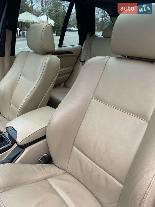 Позашляховик / Кросовер BMW X5 2004 в Києві