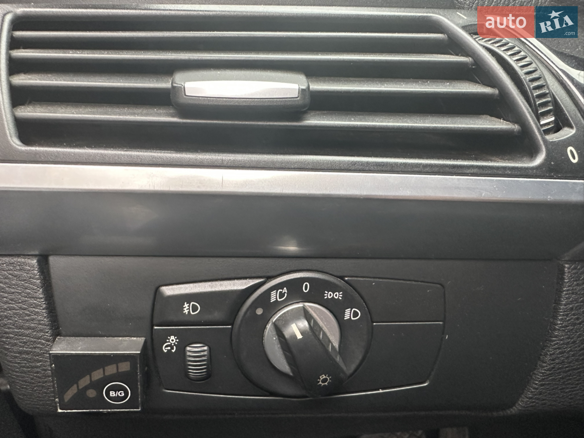 2010 BMW X5 - мініатюра 22
