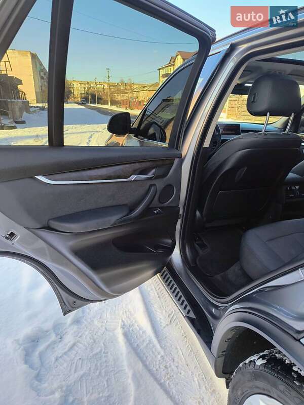 Позашляховик / Кросовер BMW X5 2014 в Києві