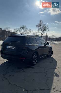 Внедорожник / Кроссовер BMW X5 2017 в 