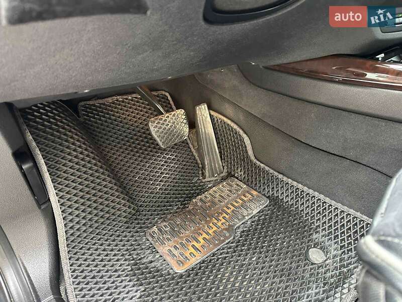 Позашляховик / Кросовер BMW X5 2010 в Львові