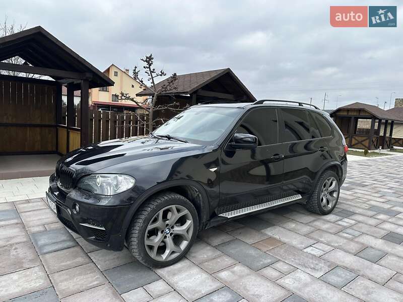 Позашляховик / Кросовер BMW X5 2010 в Львові
