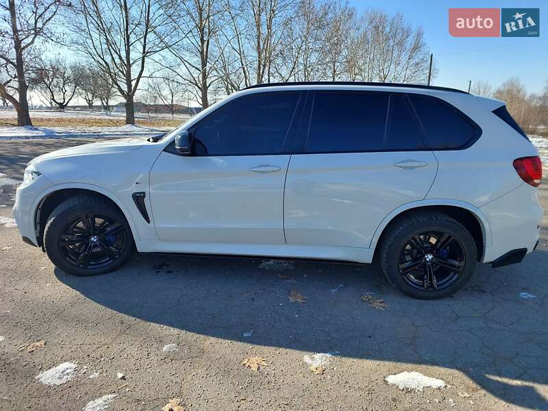 Позашляховик / Кросовер BMW X5 2014 в Миколаєві