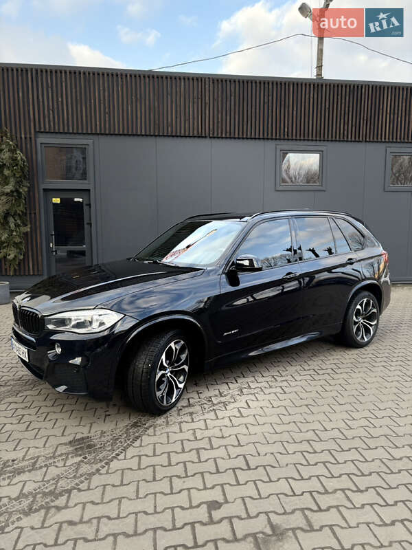 Внедорожник / Кроссовер BMW X5 2015 в Хмельницком