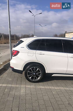 Позашляховик / Кросовер BMW X5 2017 в Львові