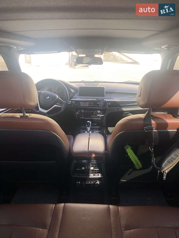 Внедорожник / Кроссовер BMW X5 2017 в Львове