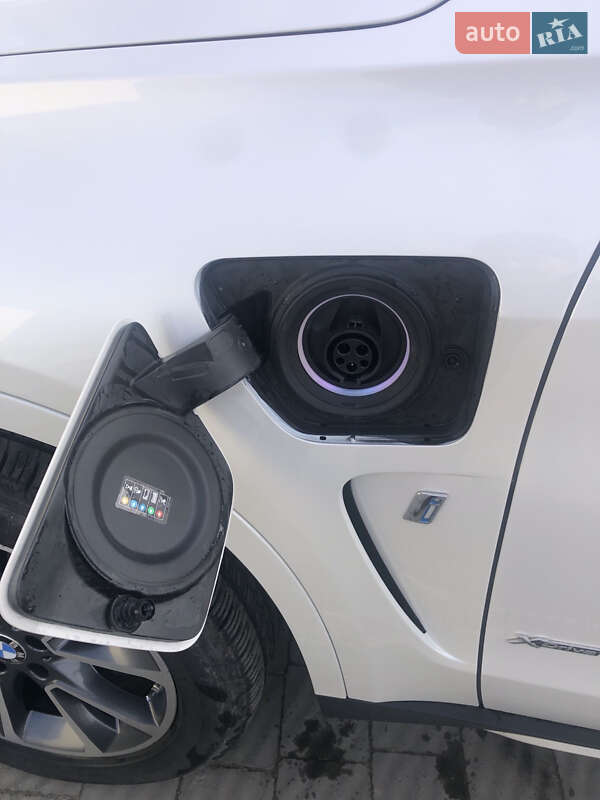Внедорожник / Кроссовер BMW X5 2017 в Львове