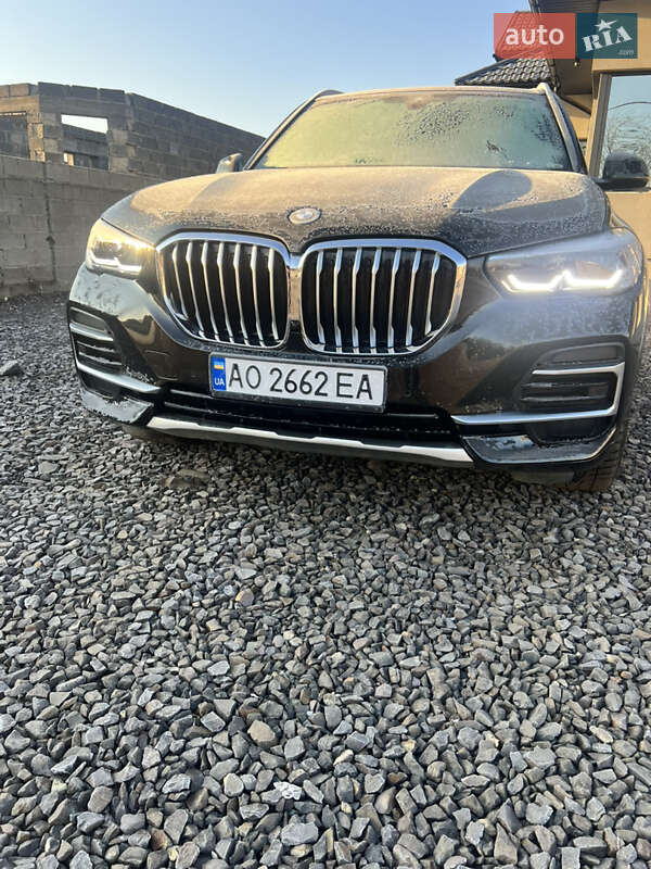 Внедорожник / Кроссовер BMW X5 2022 в Иршаве