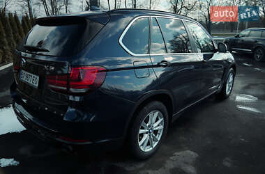 Позашляховик / Кросовер BMW X5 2015 в 