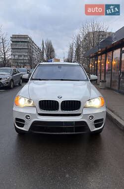 Позашляховик / Кросовер BMW X5 2013 в Києві