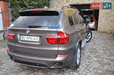 Внедорожник / Кроссовер BMW X5 2011 в 