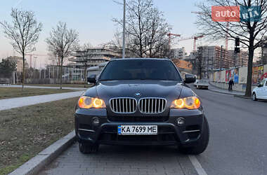 Внедорожник / Кроссовер BMW X5 2010 в Киеве