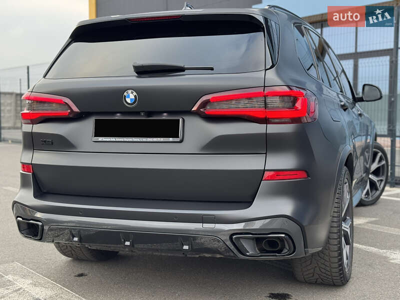 Внедорожник / Кроссовер BMW X5 2022 в Киеве