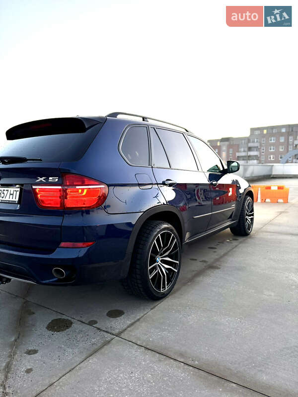 Внедорожник / Кроссовер BMW X5 2012 в Ивано-Франковске фото 9 Внедорожник / Кроссовер BMW X5 2012 в Ивано-Франковске
