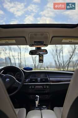 Внедорожник / Кроссовер BMW X5 2011 в 