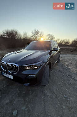 Внедорожник / Кроссовер BMW X5 2019 в 