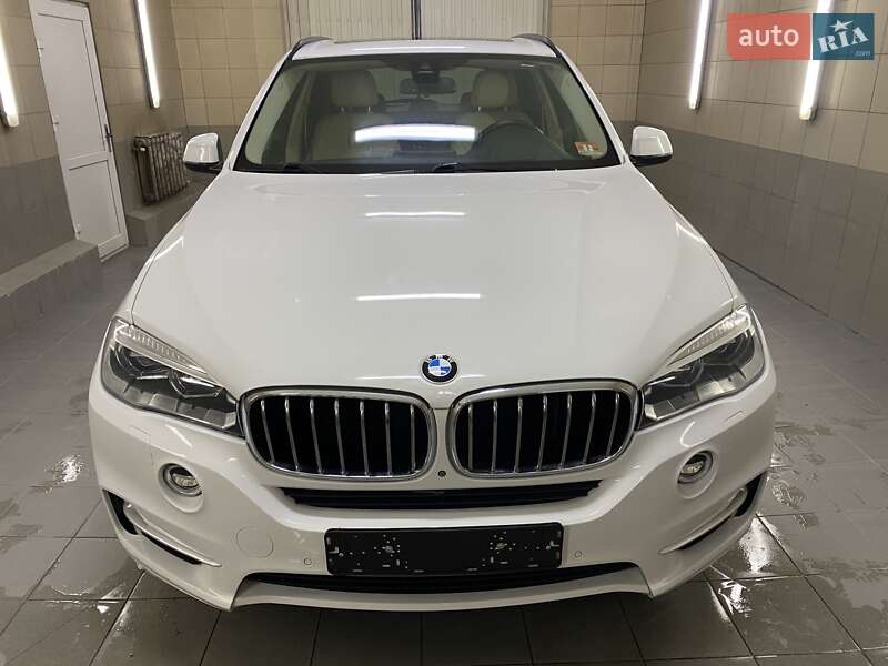 Позашляховик / Кросовер BMW X5 2014 в Умані