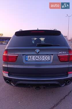 Внедорожник / Кроссовер BMW X5 2012 в 