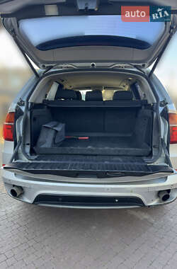 Внедорожник / Кроссовер BMW X5 2011 в 